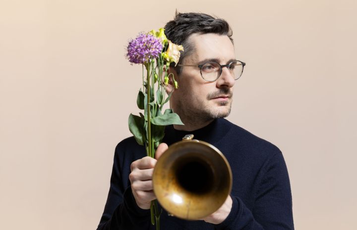 Maik Krahl: Rain, Flowers and New Beginnings